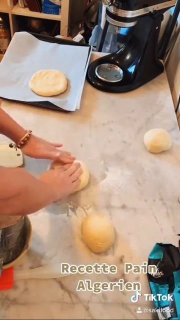 Recette du Pain Algérien super Moelleux смотреть онлайн
