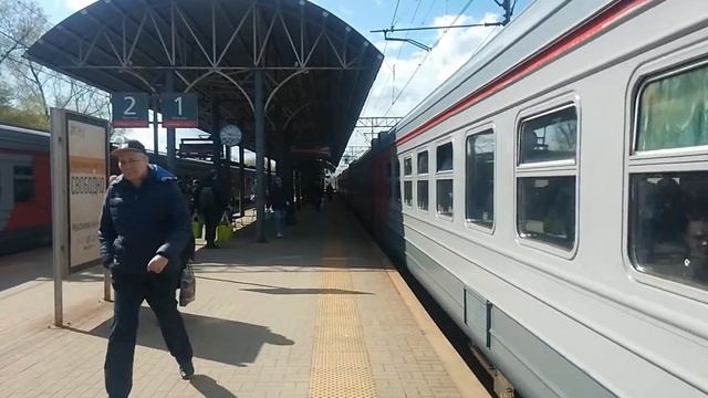 ЭД4М-0362 и ЭД4М-0358 На станции Кучино