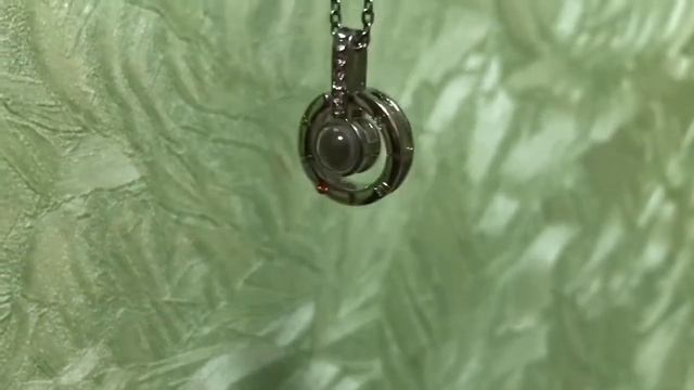 Кулон с фотографией внутри? 100 признаний в любви с проекцией! Что я купила.