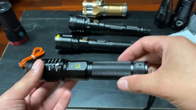 XHP-90 Flashlight Review смотреть онлайн