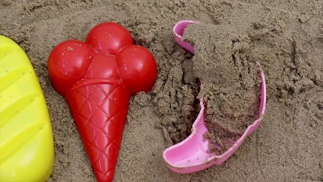 Учим цвета на английском языке для маленьких детей формочки для песка мороженое батон крендель смотреть онлайн