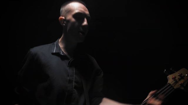 Drown in Moraine - Dark Red смотреть онлайн