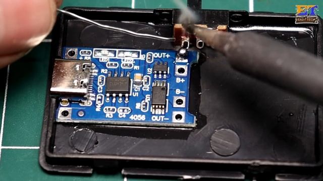 Very Useful And Cool Idea For Your Electronics LAB смотреть онлайн