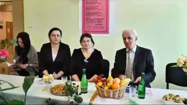 Дидедин югъ. Чубарук аялрин бахчада