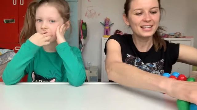 Как быстро выучить цвета на английском с ребёнком! How to learn colors with a kid quickly! смотреть онлайн