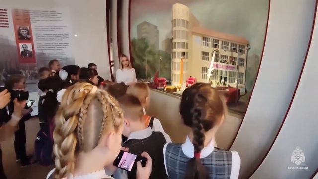 🗓Ежегодно 21 февраля отмечается День экскурсовода. смотреть онлайн