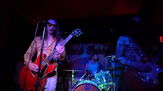 Black Pussy at Cherry Colas смотреть онлайн