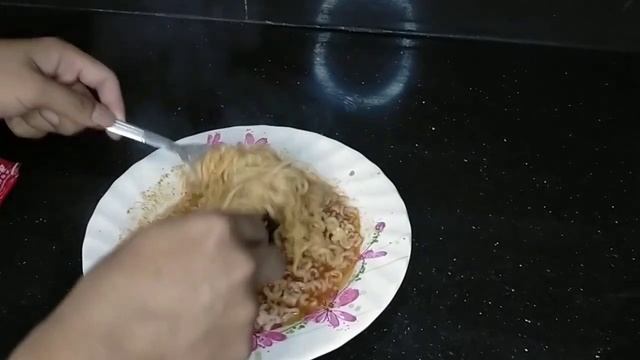 Mukbang SamYang | Hot Cheese Chicken Flavor Ramen | Yaku Senpai Tv смотреть онлайн