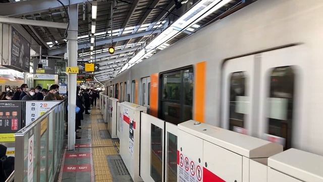 20.01.2023 года.Прибытие электрички на станцию Джюгаока. смотреть онлайн