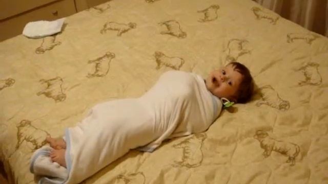 Ребенок разговаривает на своем языке смотреть онлайн