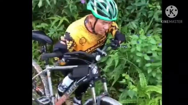 Gowess MARUNTING BIKE COMMUNITY..Suka-Suka Aza.. смотреть онлайн
