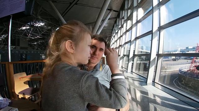 Каникулы. СПб-Москва-Краснодар-Москва-СПб смотреть онлайн