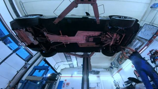 BMW M3 Akrapovic Komplettanlage смотреть онлайн