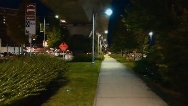 iPhone 8 and Zhiyun Smooth 4 Low Light Test in Richmond on No. 3 Road | HD 1080p смотреть онлайн