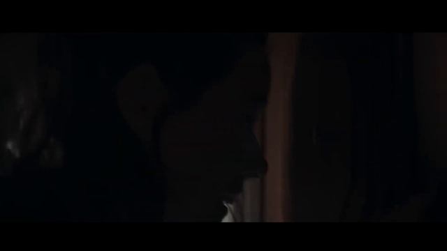 Провода зажали ее в лифте и вошли в нее, сливаясь с ней | Краткий Пересказ Фильма Ужасов смотреть онлайн