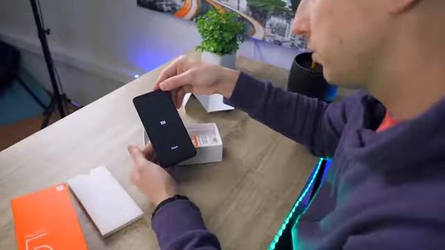 Распаковка Xiomi Redmi 5 Plus