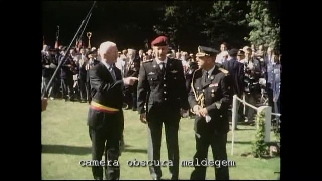3279-KF Bezoek Prins Filip Canadees Kerkhof Adegem 2004 (film super8)./S8-JR04-CK-FCO19 смотреть онлайн