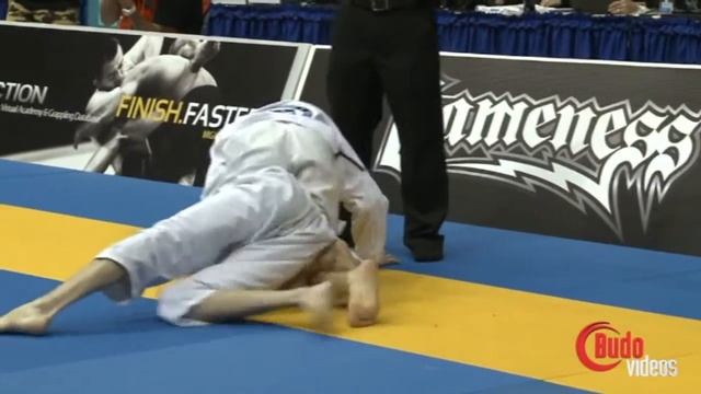 Caio Terra VS Brandon Mullins / Pan Championship 2012 смотреть онлайн