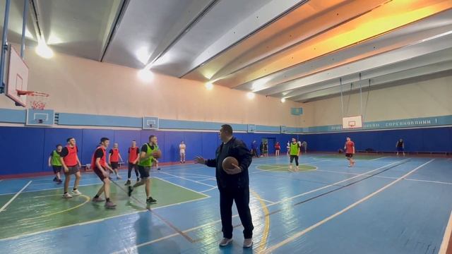 Приветствие курса по игре баскетбол смотреть онлайн