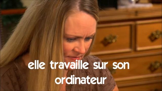 Французский язык для начинающих # Vocabulaire # elle travaille sur son ordinateur смотреть онлайн