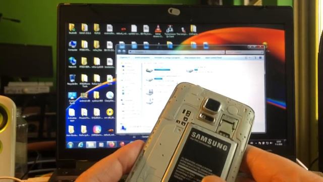Samsung S5 S4 S3 not turning on out of nothing broken Power Button simple fix 2021 смотреть онлайн