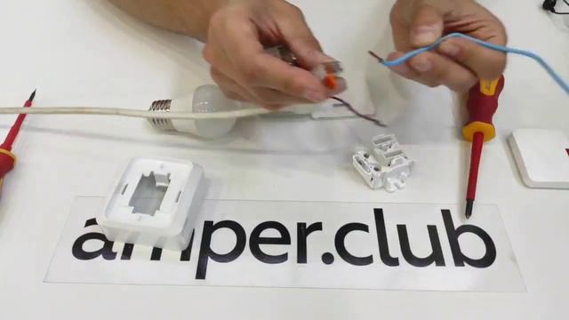 Подключаем лампу к выключателю смотреть онлайн