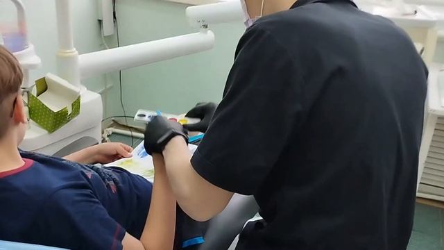 Как научить дошкольника и младшего школьника правильно чистить зубы смотреть онлайн