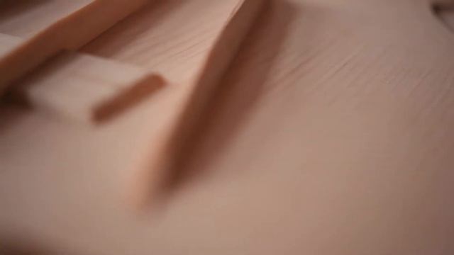 Вариант акустической системы верхней деки классической гитары Carmina. смотреть онлайн