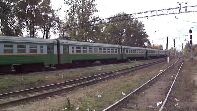 Зеленая ЭР2! Электропоезд Санкт-Петербурга 3: ЭР2 1303 на Санкт-Петербург (28.09.10)