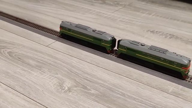 Тепловоз 2 м62 в масштабе 1/87
