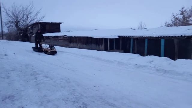 мотобуксировщик смотреть онлайн