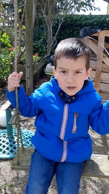 стишок на французском языке смотреть онлайн