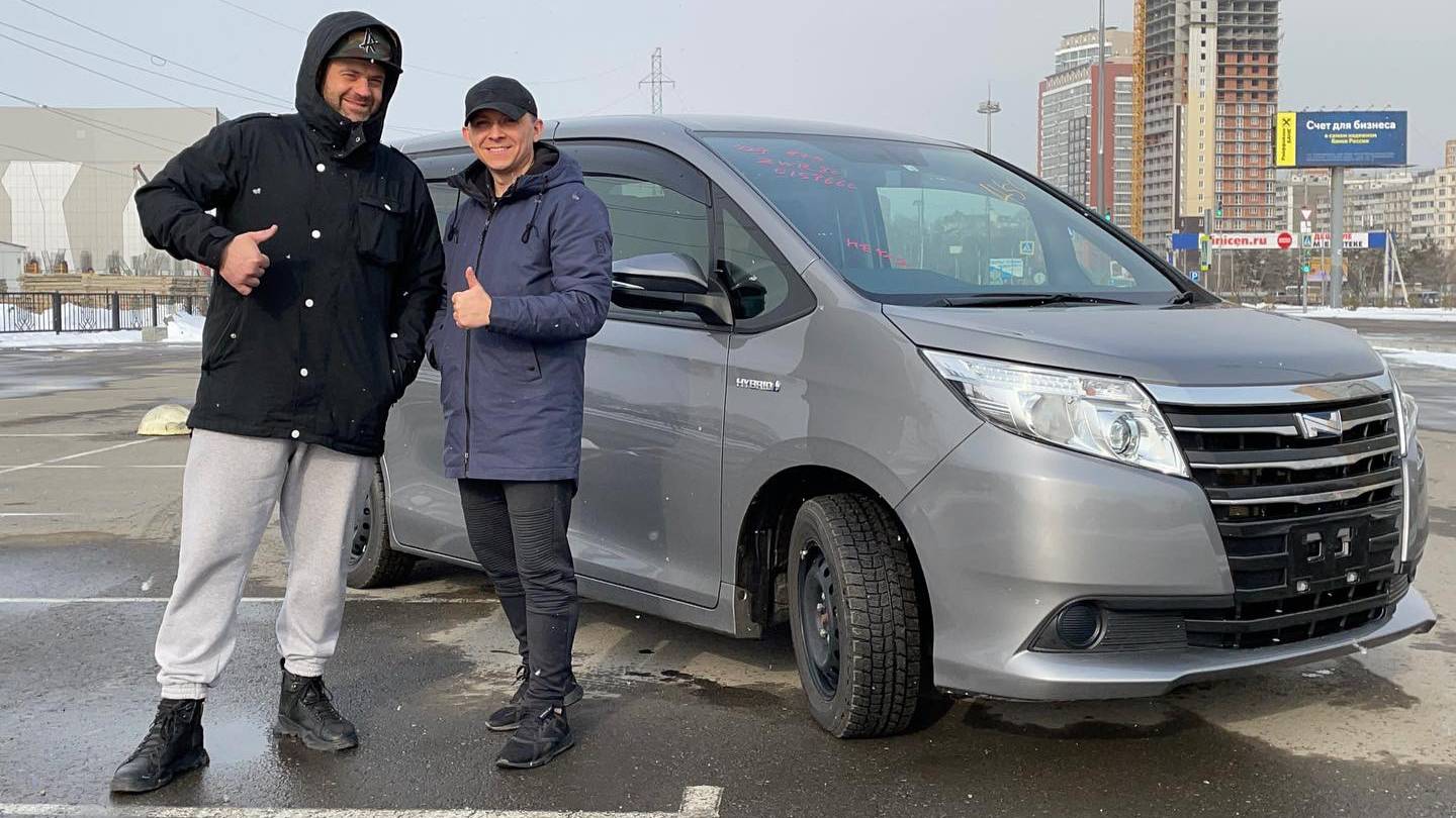 ТРИ Авто из Японии, Леворг, Ноах, Степвагон, Хабаровск (отчет) смотреть онлайн