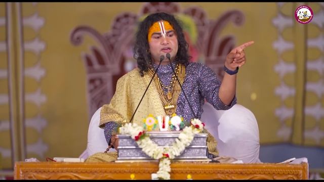 अगर किसी स्त्री का पति करें अपमान तो जानिए उस स्त्री को क्या करना चाहिए?? श्री अनिरुद्धाचार्य जी смотреть онлайн