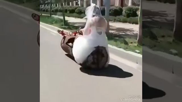 Ауди. А11.... САМАЯ ЛУЧШАЯ МАШИНА согласись? смотреть онлайн
