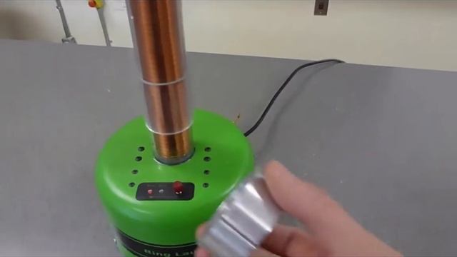 ElectroMagnetic (E.M.) Ring Launcher смотреть онлайн