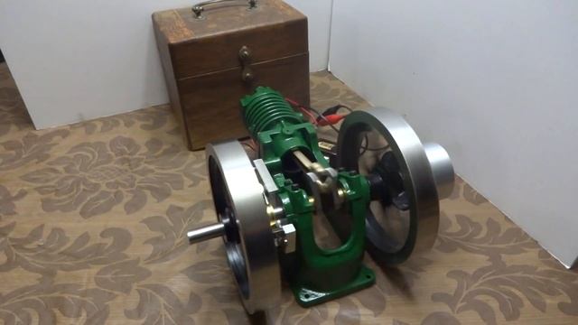 Another custom solenoid engine built from Associated engine casting kit смотреть онлайн