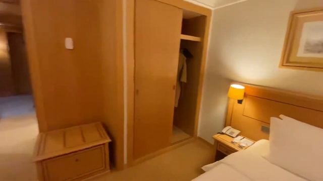 Real palacio hotel Lisbon standard room смотреть онлайн
