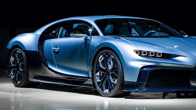 Bugatti Chiron Profilee : One-Off SPECIAL CREATION based on Chiron Pur Sport | Metalbox India смотреть онлайн