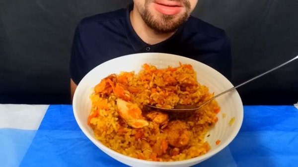 ASMR pilaf eating АСМР плов узбекский итинг