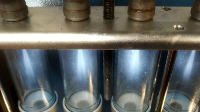 BMW E30 318i - Faulty Fuel Injector Testing смотреть онлайн