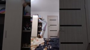 УЧИМСЯ ВСТАВАТЬ НА РУКИ С НИКОЙ||СТОЙКА НА РУКАХ ЛЕГКО И БЫСТРО