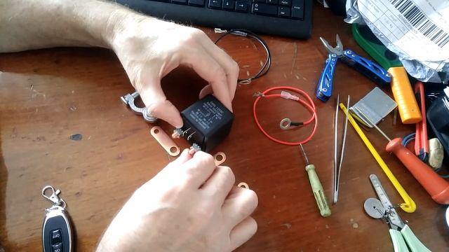 Реле дистанционного отключения массы АКБ.