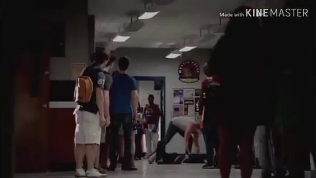 Розборки школьников... смотреть онлайн