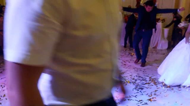 Танец молодых на Ногайской свадьбе смотреть онлайн
