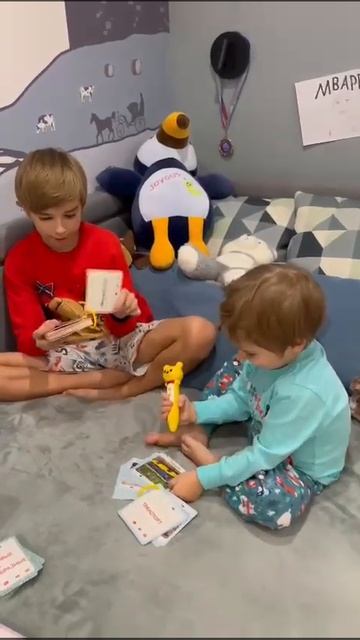 Говорящая ручка и набор из 355 развивающих карточек смотреть онлайн