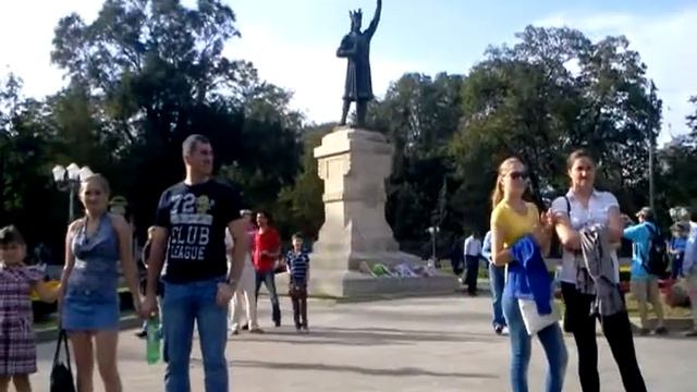 Кишинёв, центр.30 сентября 2012 г. 16:18 смотреть онлайн