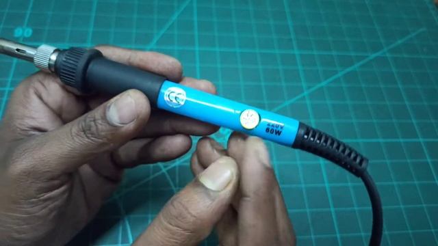 Witch is The Best Soldering iron For Dailyrk. CoMparison of 60 watt And 20 wattSldering iron смотреть онлайн