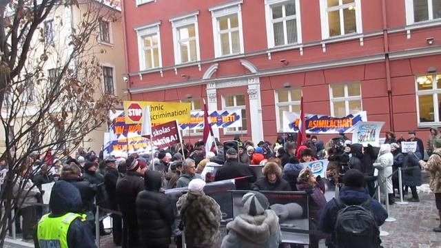 67 депутатов Сейма Латвии проголосовали за уничтожение остатков образования на русском языке 8 2 20 смотреть онлайн