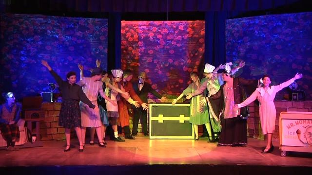 Show off from the drowsy chaperone смотреть онлайн